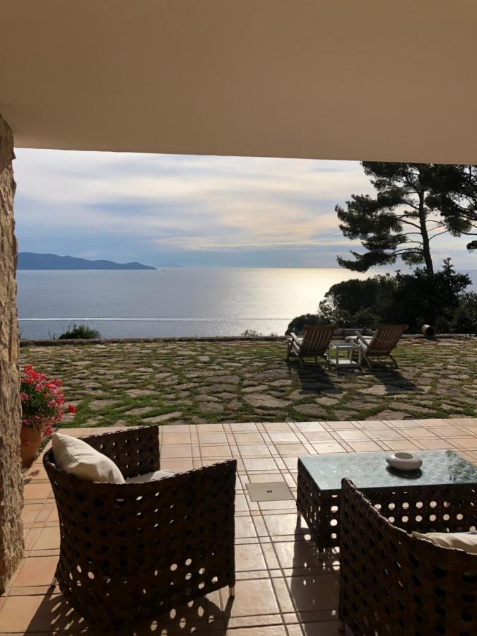 Stella D'Argento Bed & Breakfast Порто Санто Стефано Екстериор снимка